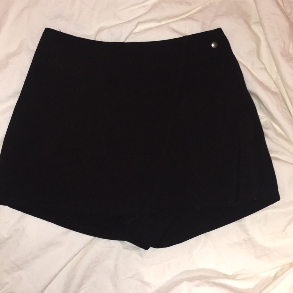 Black envelope skirt